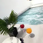 Apartament Volcan Secret Cave Karterados (Santorini)