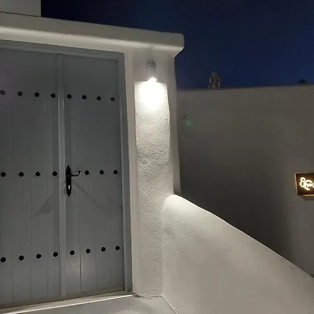 Volcan Secret Cave Daire Karterados (Santorini)