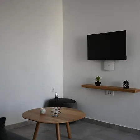 Volcan Secret Cave Apartment *