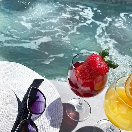 Volcan Secret Cave *