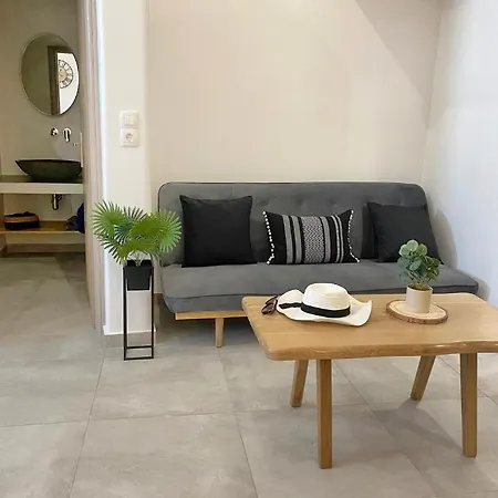 Volcan Secret Cave Καρτεράδος