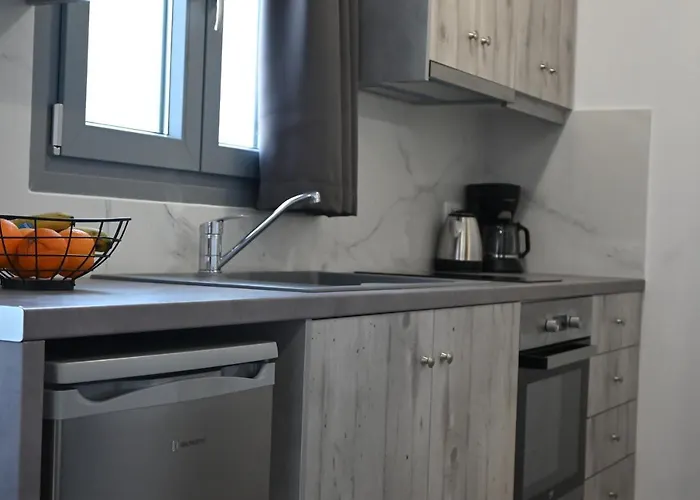 Volcan Secret Cave *