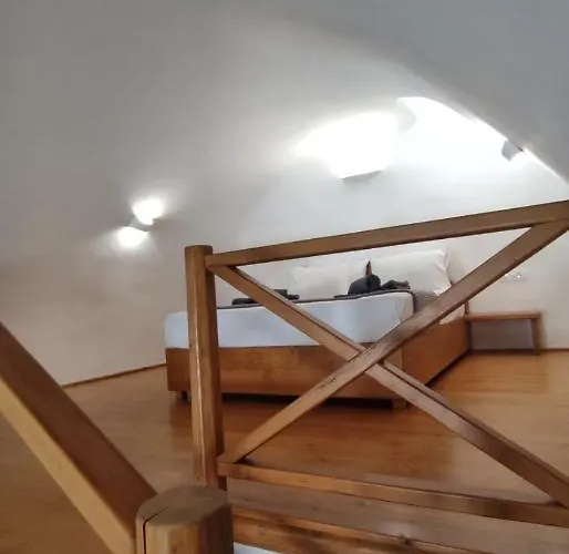 Volcan Secret Cave *